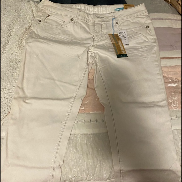 White denim capris - Picture 1 of 5